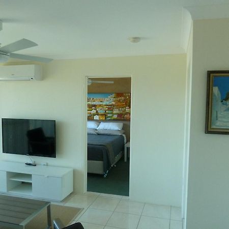 Montgomery Apartments 포스터 외부 사진