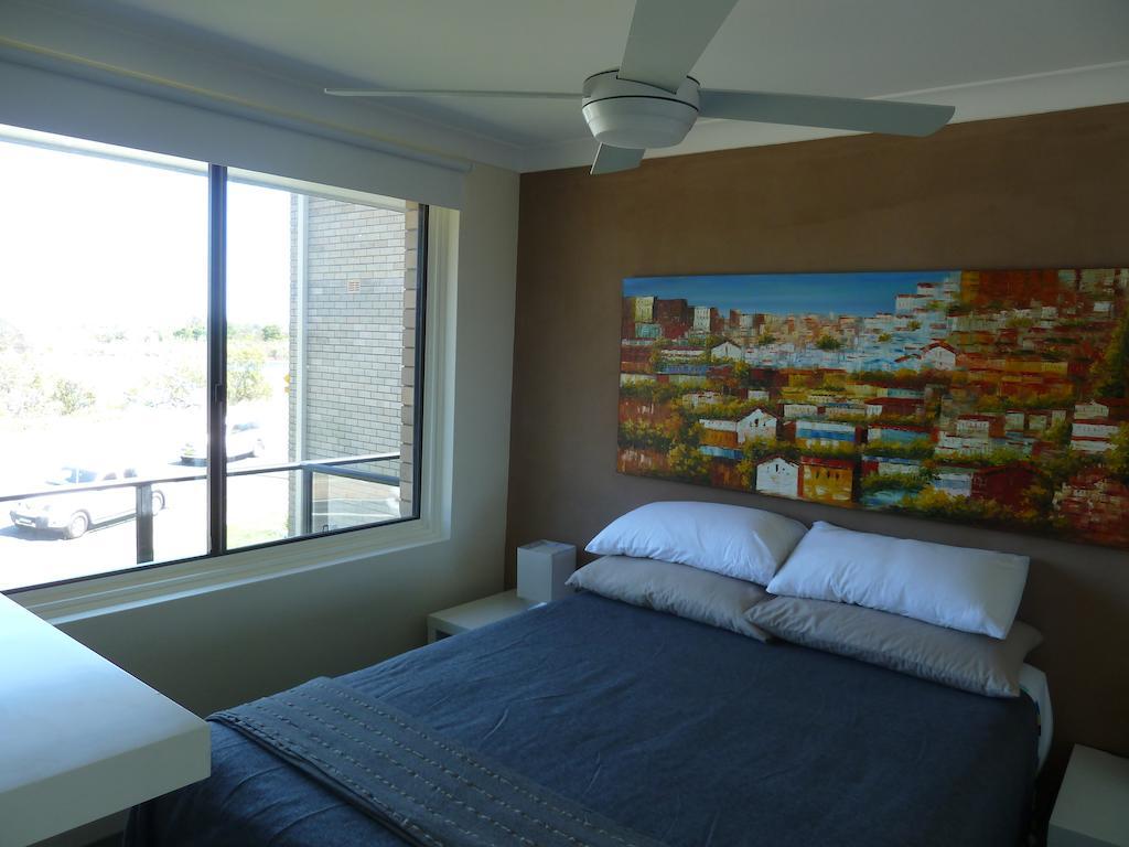 Montgomery Apartments 포스터 객실 사진